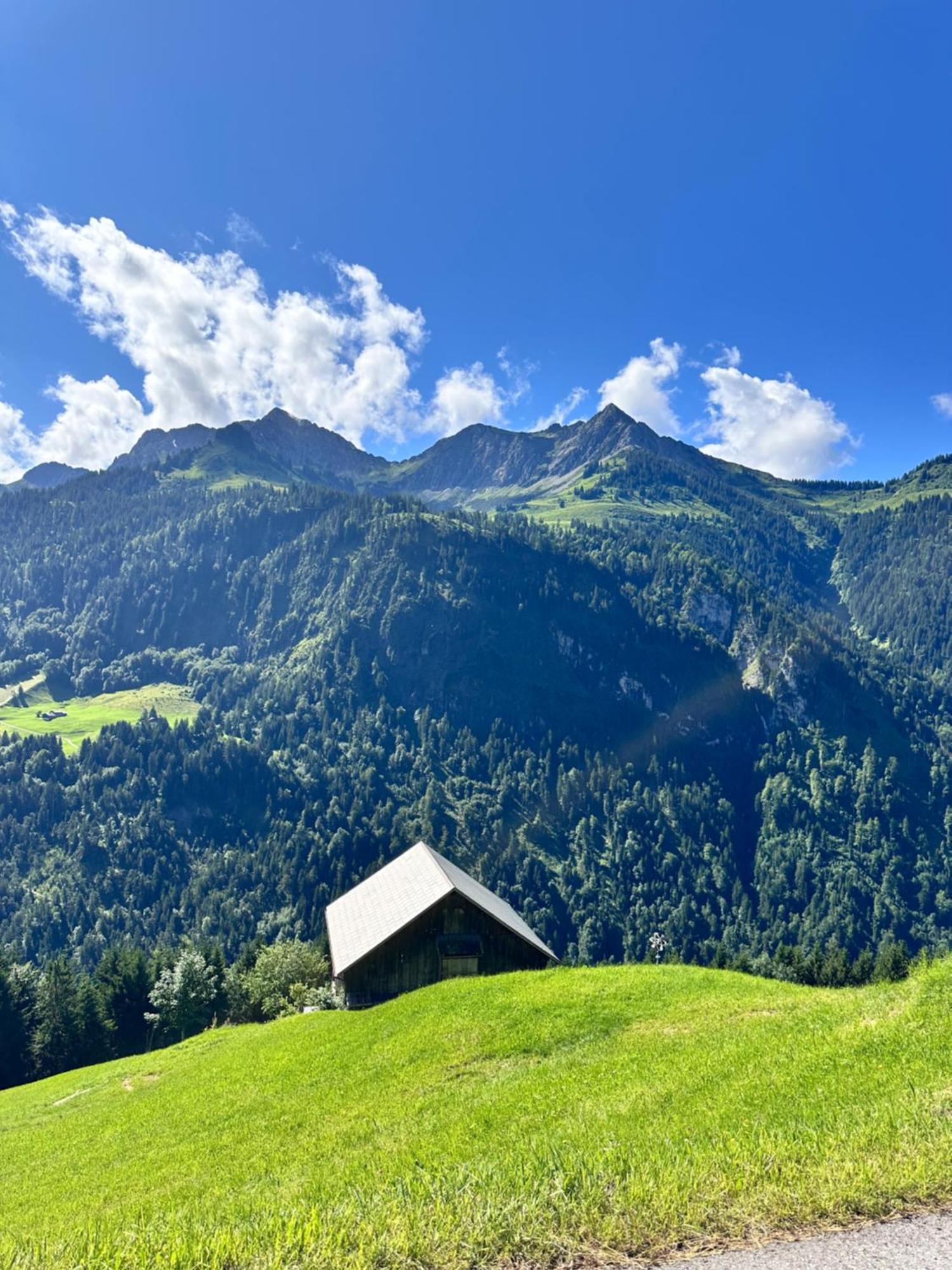 Chalet Urban Fontanella Buitenkant foto